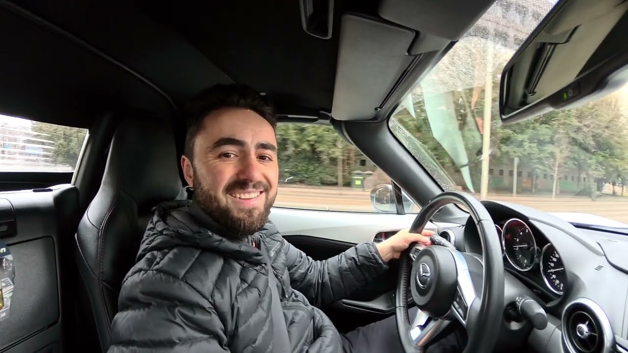 🚘 Mazda MX-5 - Decapotabila 