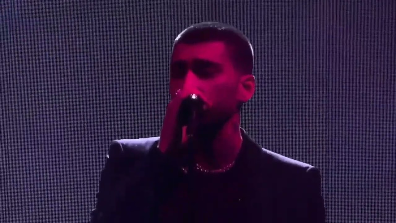 NUSRAT BY @Zayn  (UNRELEASED SONG) LIVE 