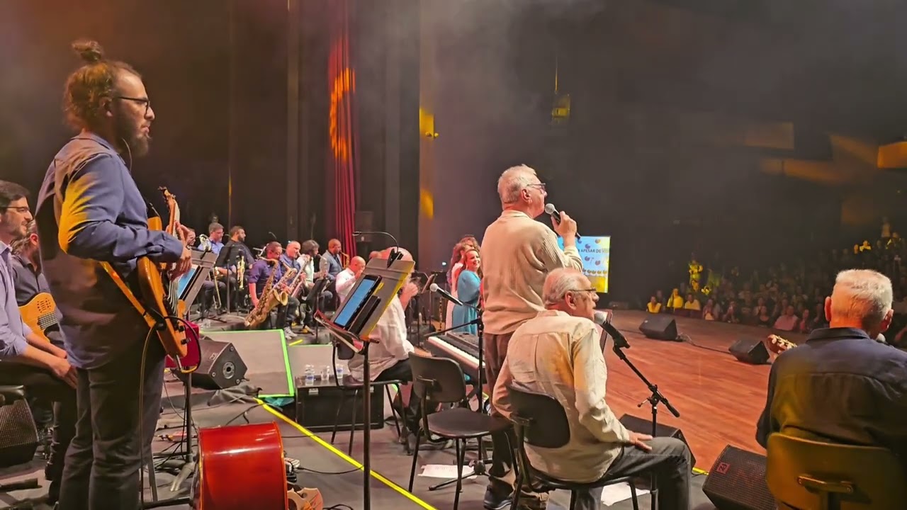 MPB4 E Vocal Brasileirão - Apesar De Você - Oficina De Música De Curitiba - 14/1/2026