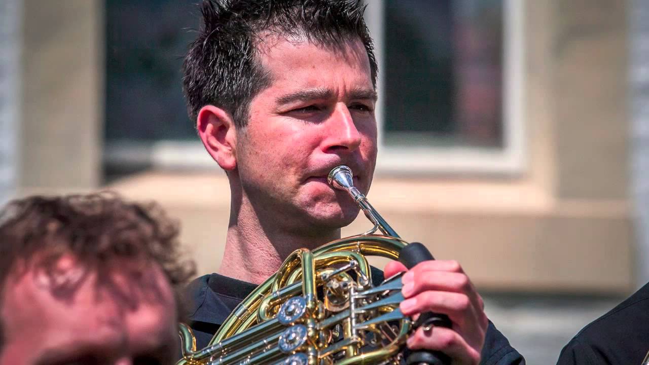 Flexible Horns - Festival Fanfare (live recording)