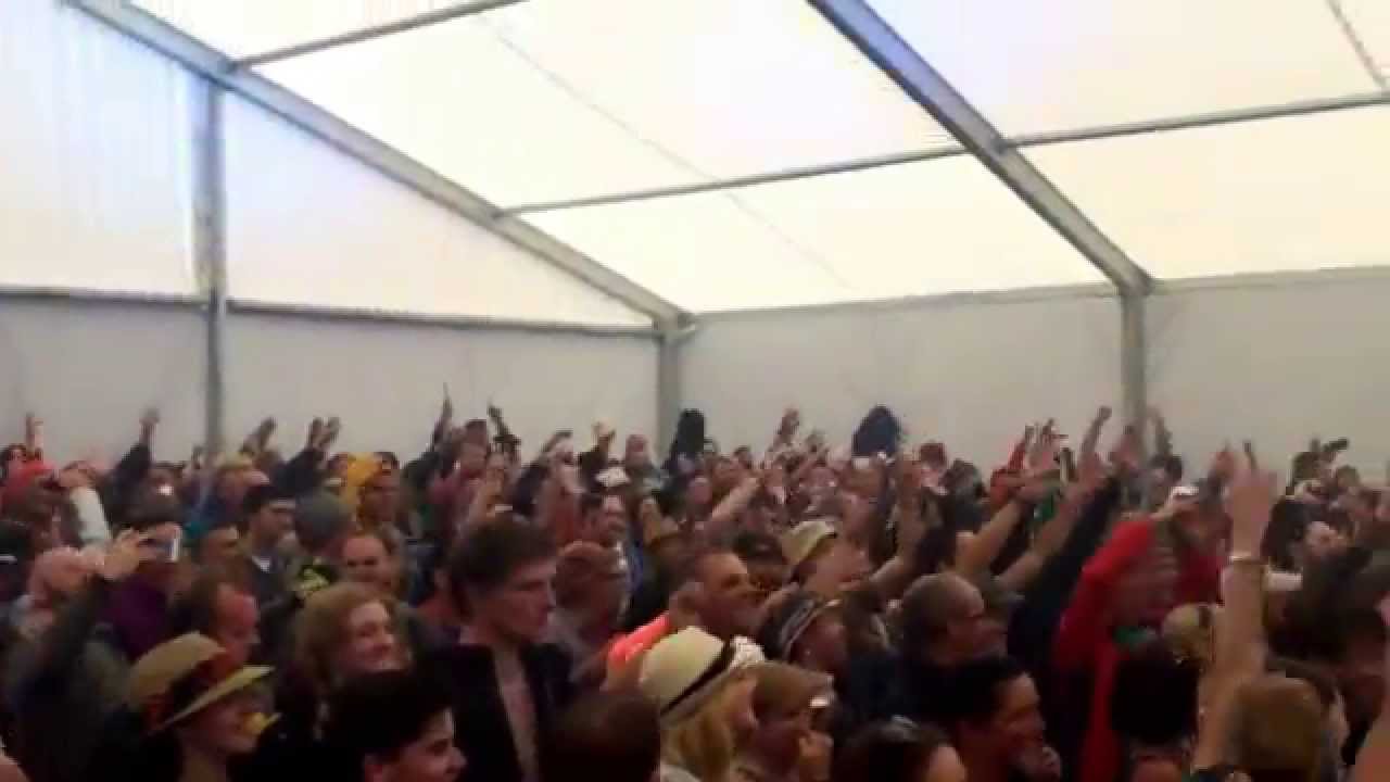 The Showhawk Duo - 'Bohemian Rhapsody' Kendal Calling 2014