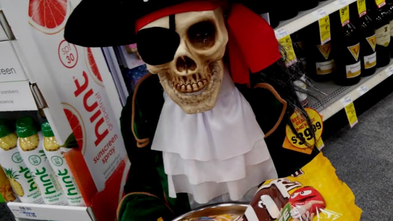 CVS Pharmacy Halloween 2018