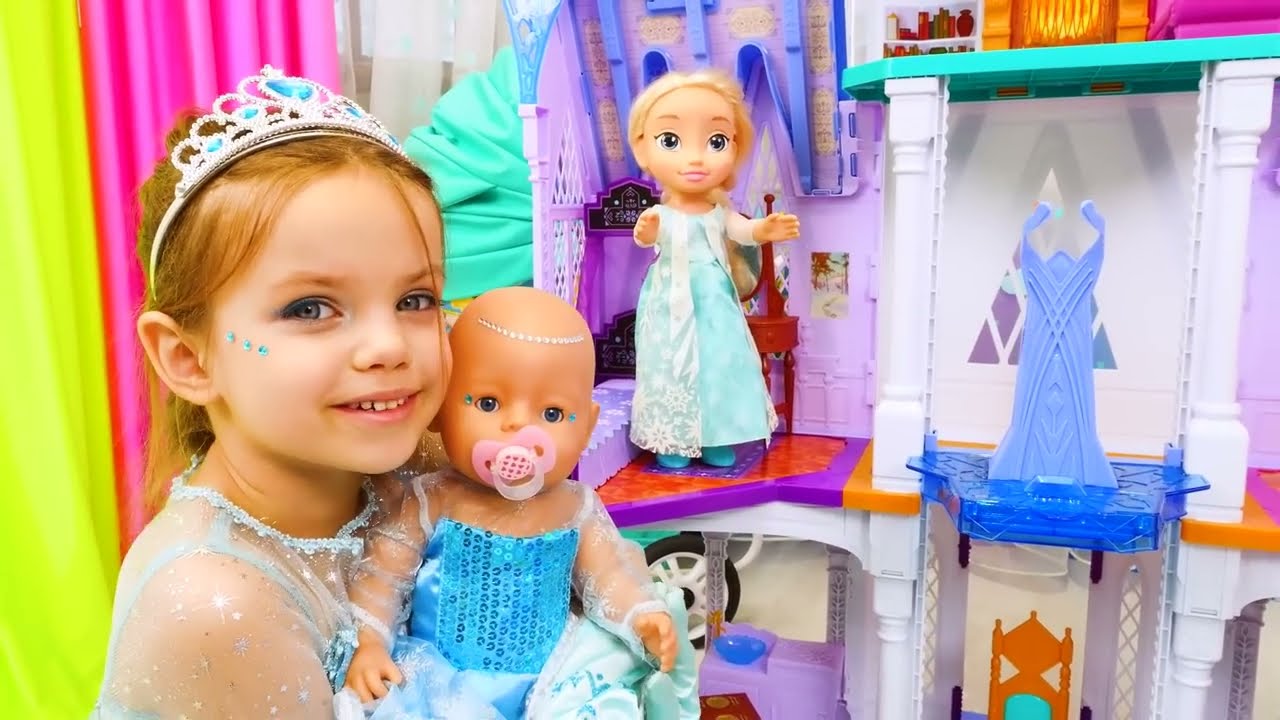 Costumes d'Elsa pour maman, sa fille et la poupée Baby Born. Faisons de la glace pour Elsa party