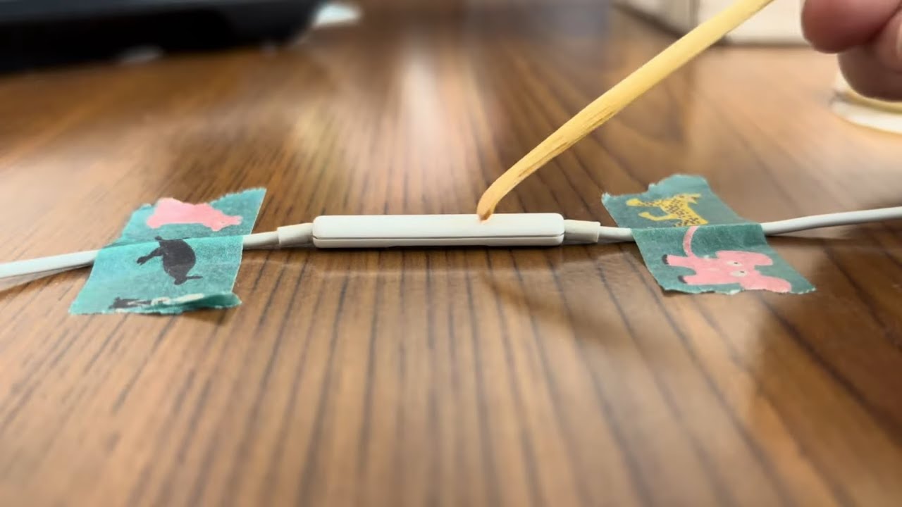 雑ASMR  有線イヤホンマイクをコツコツ