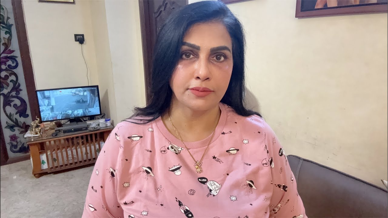 தகுதியற்றவர்களிடம் மௌனமாக இருப்பதும், தேவையற்ற இடங்களிலிருந்து ஒதுங்கிப் போவதும் ஒருவகை முதிர்ச்சி.