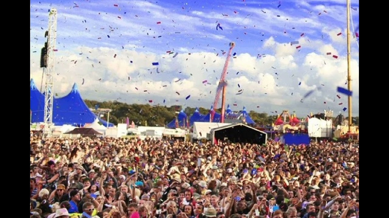 Yousef & Mark Knight - Live at Creamfields - 2009