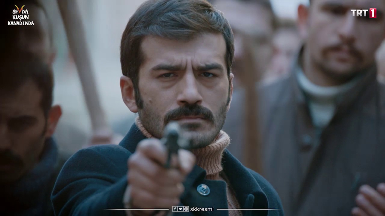 Sevda Kuşun Kanadında 18.Bölüm - Bizi o kapı korumuyor, Allah koruyor!