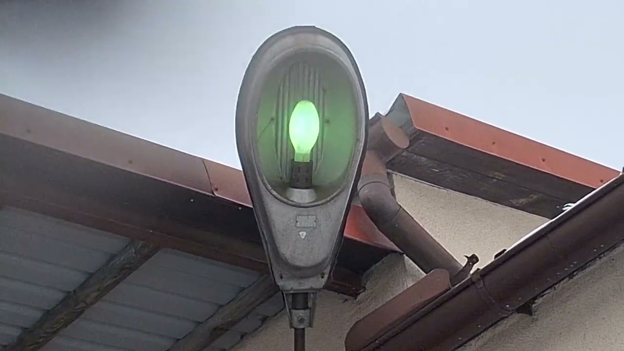 Zapłon i działanie lampy rtęciowej w oprawie Mesko ORZ-7-1 | Oprawy oświetleniowe #1