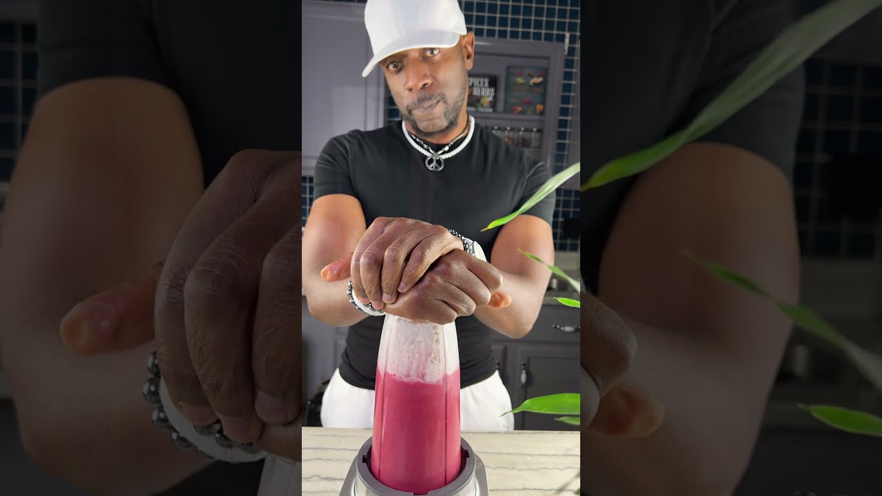 Vegan Raspberry Whole Food Protein Shake Refined-Sugar Free #healthyfood #sugarfree