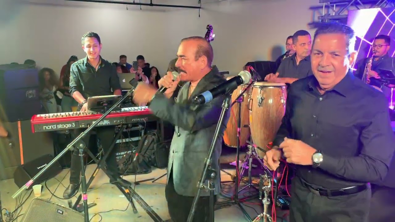 Se nos perdió el amor -  Trampolín - Se me Fue - Charlie Aponte - (Acompañado por Fusion Latina™)