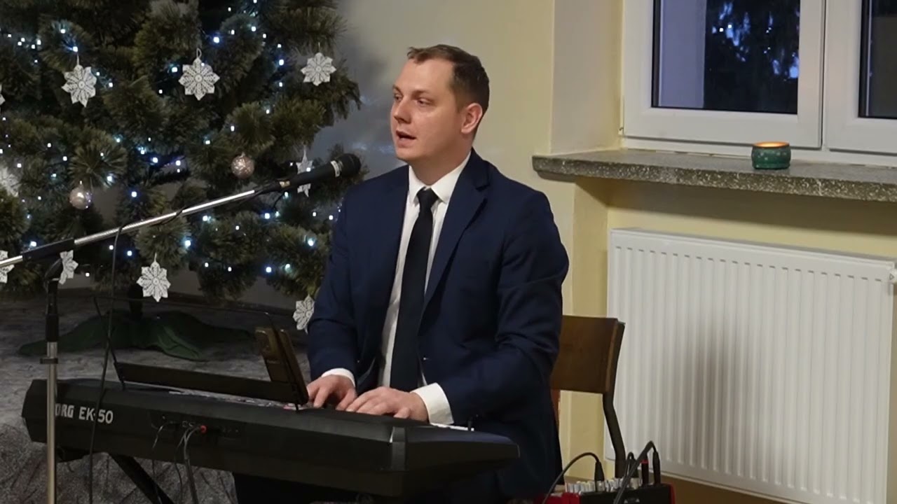 Lulajże Jezuniu - kolędowanie w remizie Stary Korczyn 