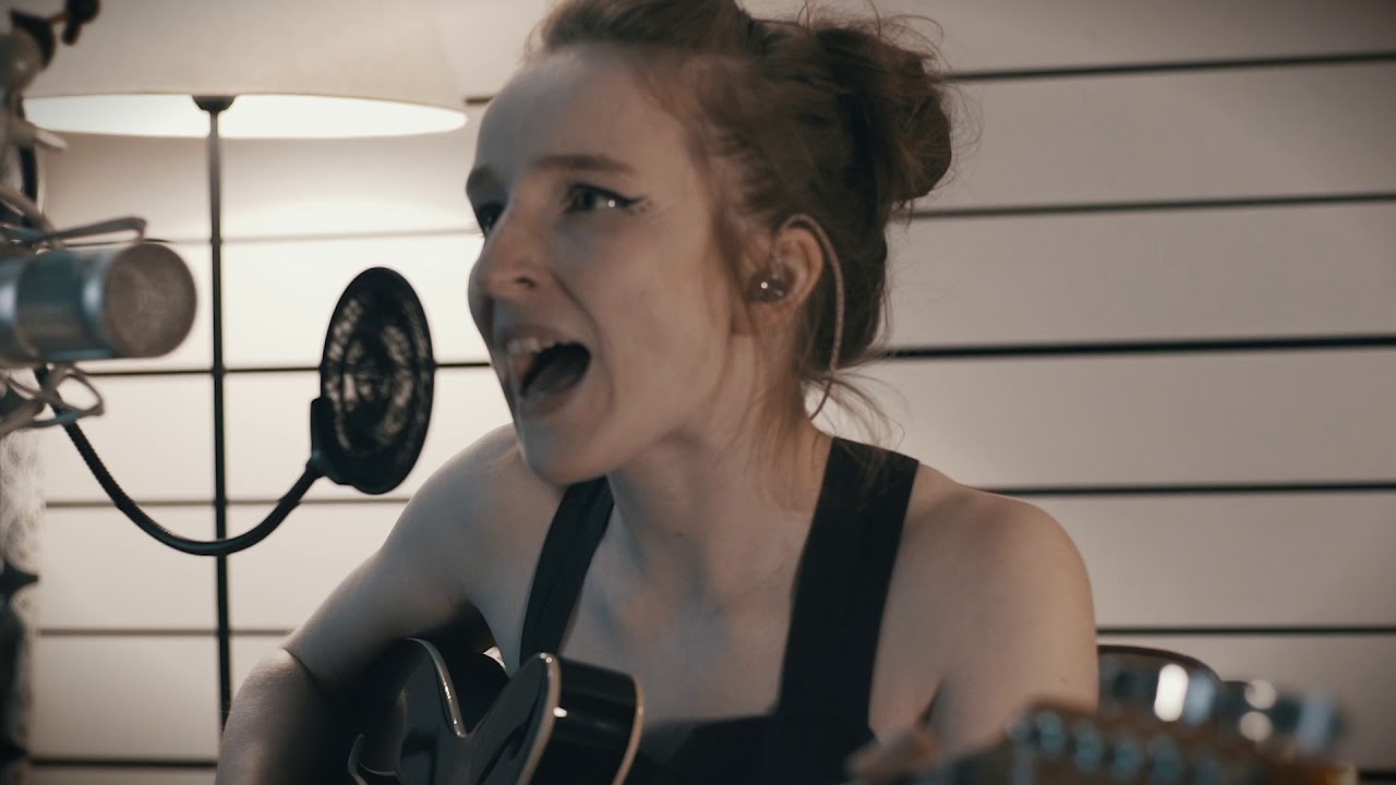 Zoe Graham - The Anniesland Lights (Live Session)