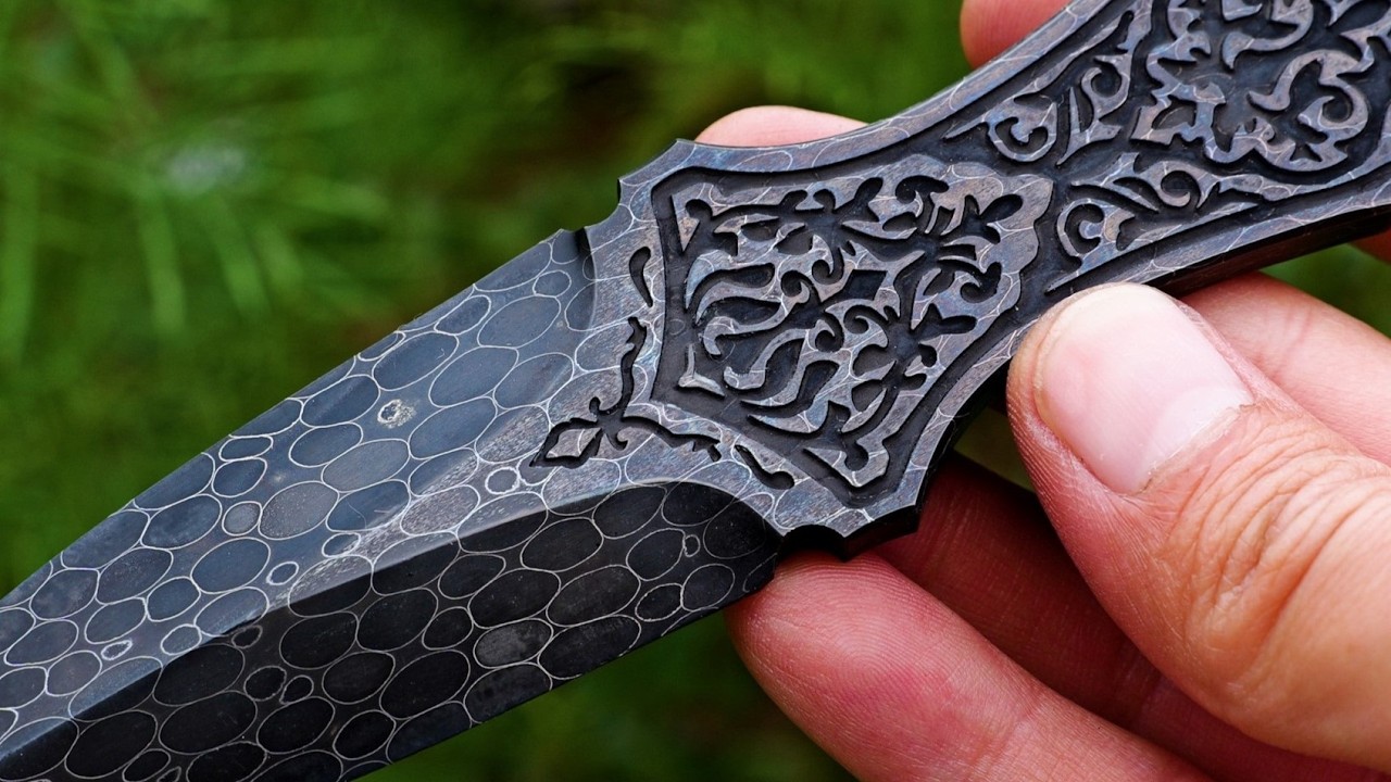 Making Dragonhide Damascus dagger from steel ball bearings