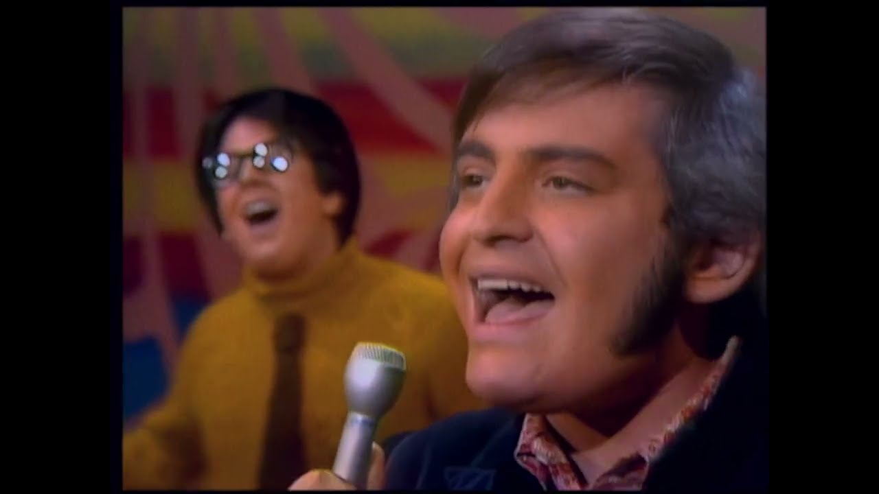The Turtles on “The Ed Sullivan Show” [05/14/1967]