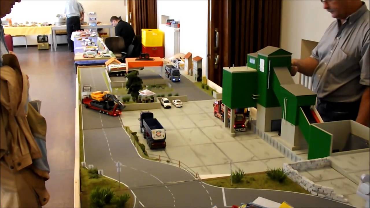 SIKU CONTROL Diorama 