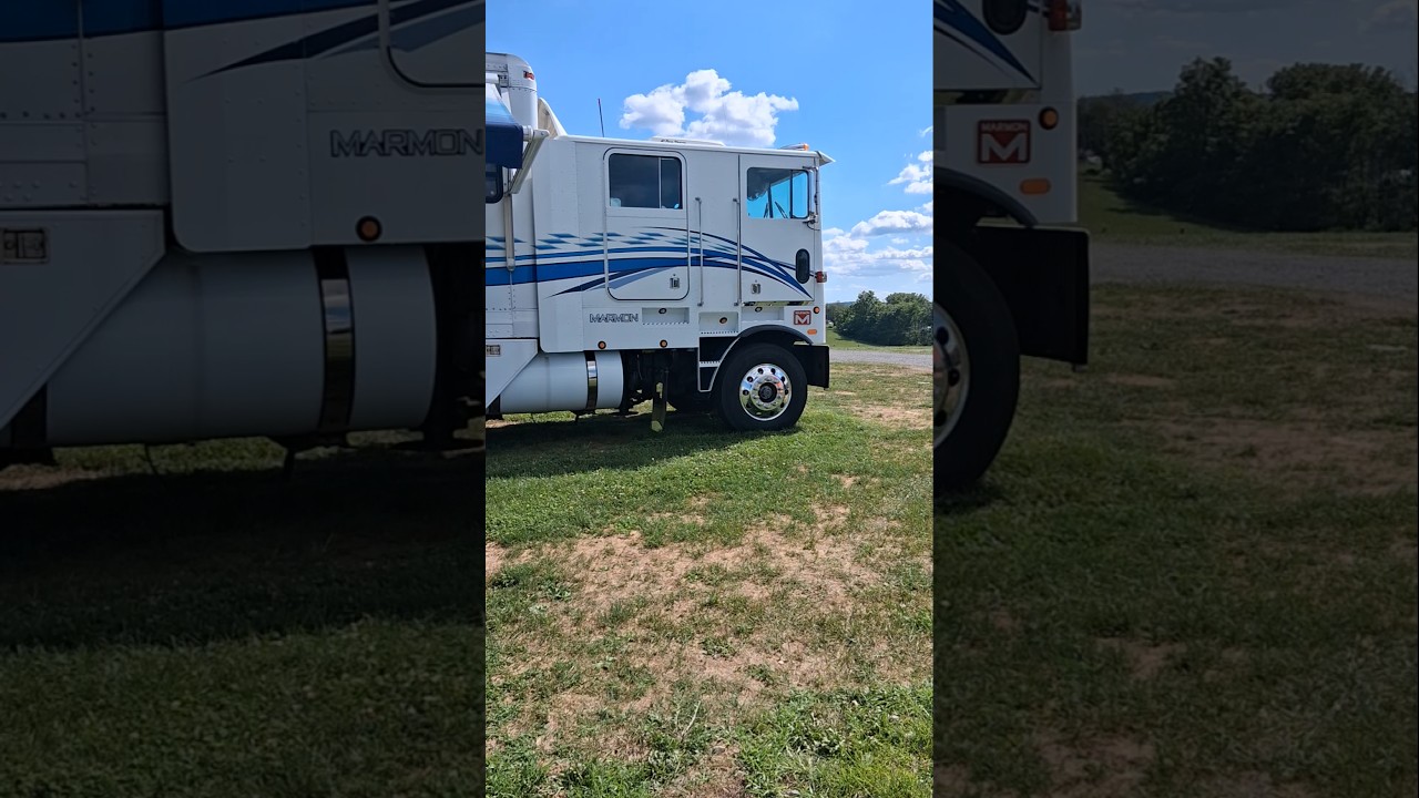 4 DOOR MARMON RV at the Lebanon Valley large car mag #marmon #rv #toterhome #bigrigs #semi
