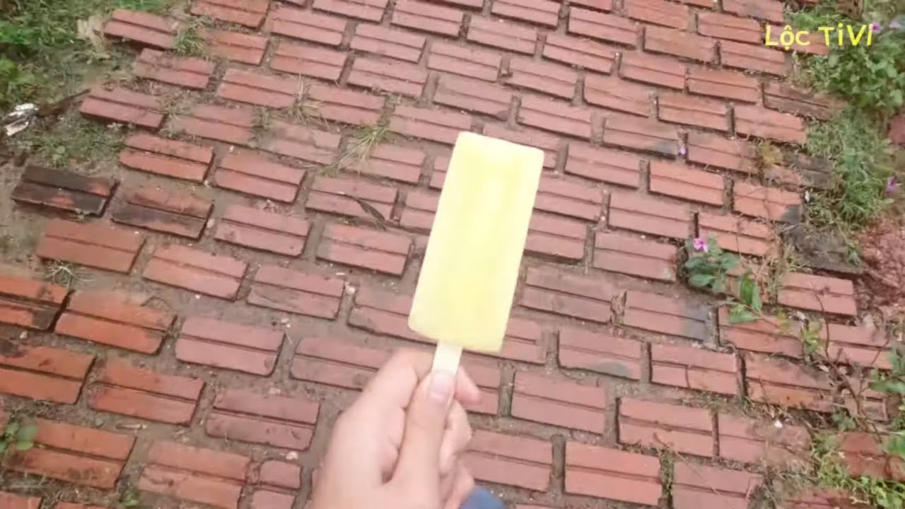 Kem N&agrave;y Lạnh Lắm, Th&agrave; Ăn Kem N&oacute;ng C&ograve;n Hơn | Funny videos 💕 Lộc TiVi 💕