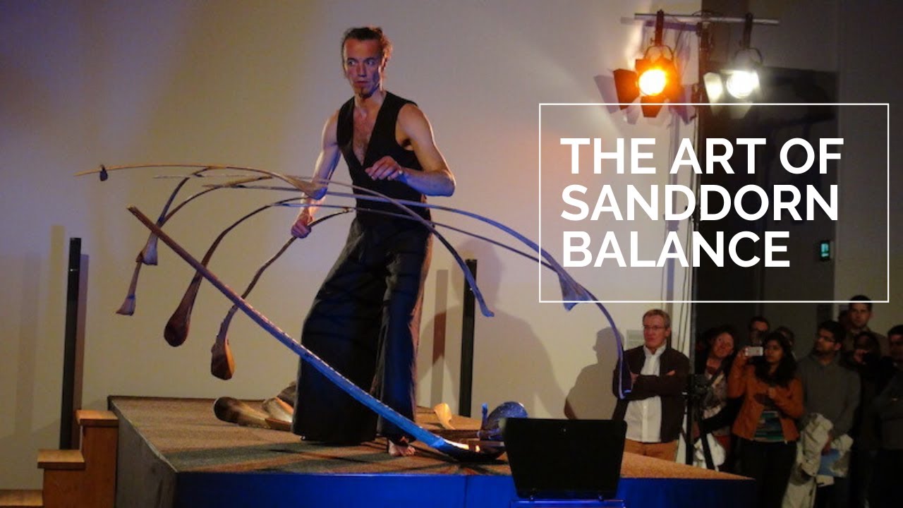 Roman Müller Performing Sanddorn Balance at Bernisches Historisches Museum for Museumsnacht Bern