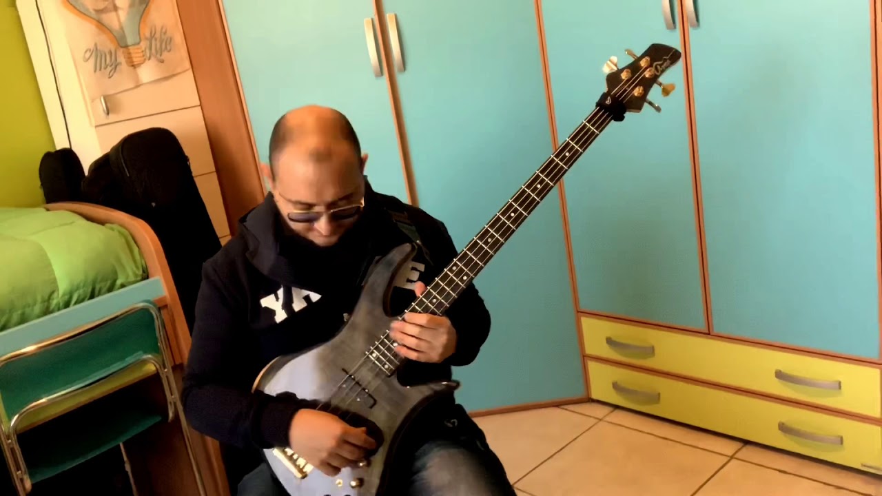 Victor Wooten - Bass Solo #41- DMB Concert ( cover by Iury Perchinunno)