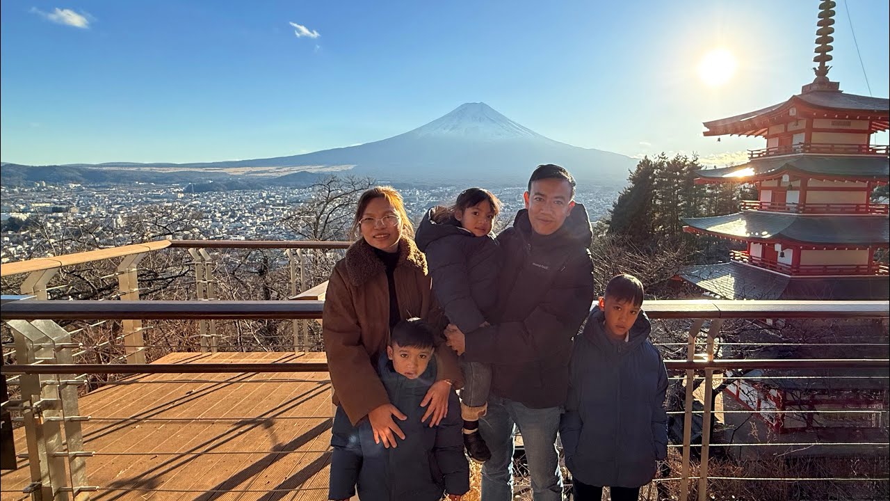 Visit Chureito Pagoda for the iconic view of Mount Fuji starting from Yokohama by train [Japan 2026]
