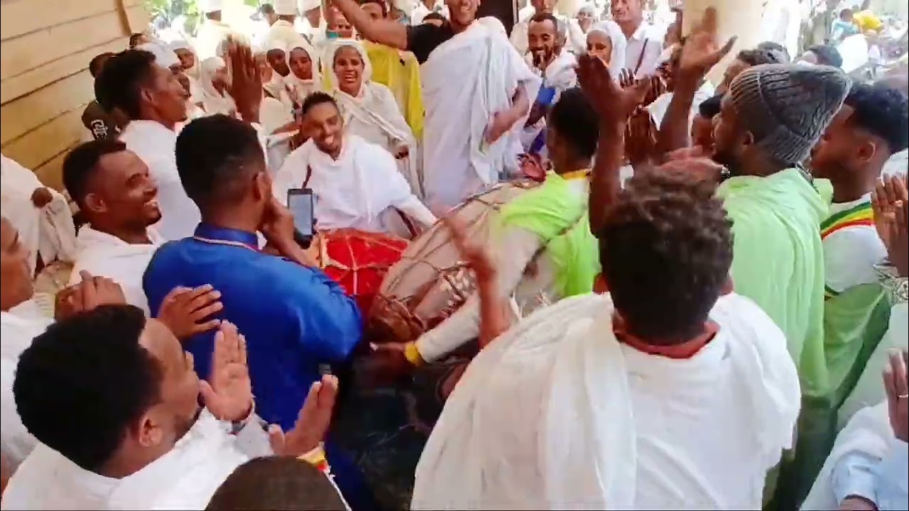#ይህን ላደረገ# በዘማሪ ዐቢይ ፍስሀ ድንቅ የሰርግ ዝማሬ የማጀቴ መድኃኔዓለም እንቁ አገልጋይ ዲ/ን ወረደቃል ነጋሽ ተሞሸረ