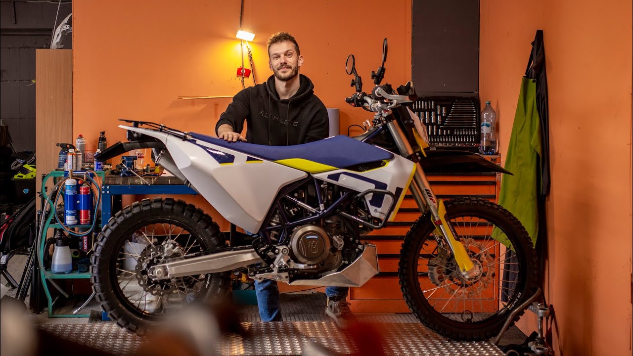 My Ultimate Light Adventure Bike - Part 1 - Husqvarna 701 Enduro Bike Build