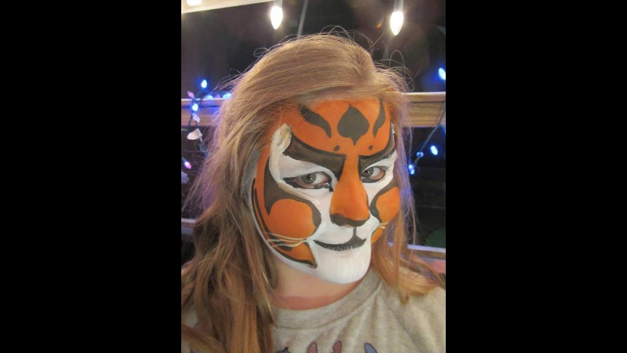 Facepainting Tigress
