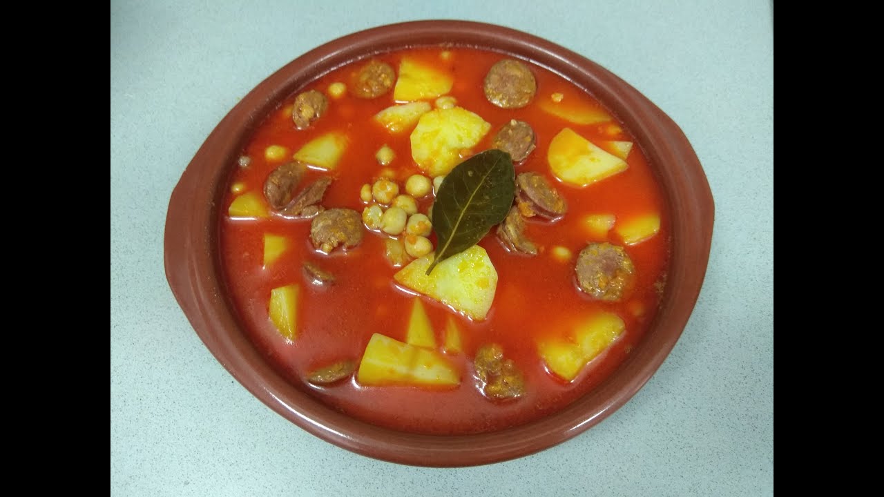 Garbanzos con chorizo con Mambo!!  Iris Cocinando con Mambo!!