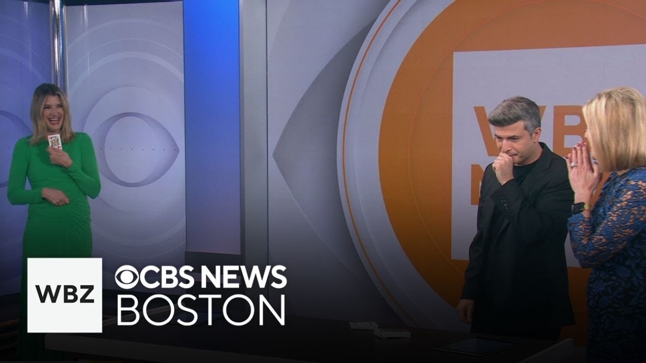 Magician Asi Wind performs magic on Morning Mix ahead of Boston performance