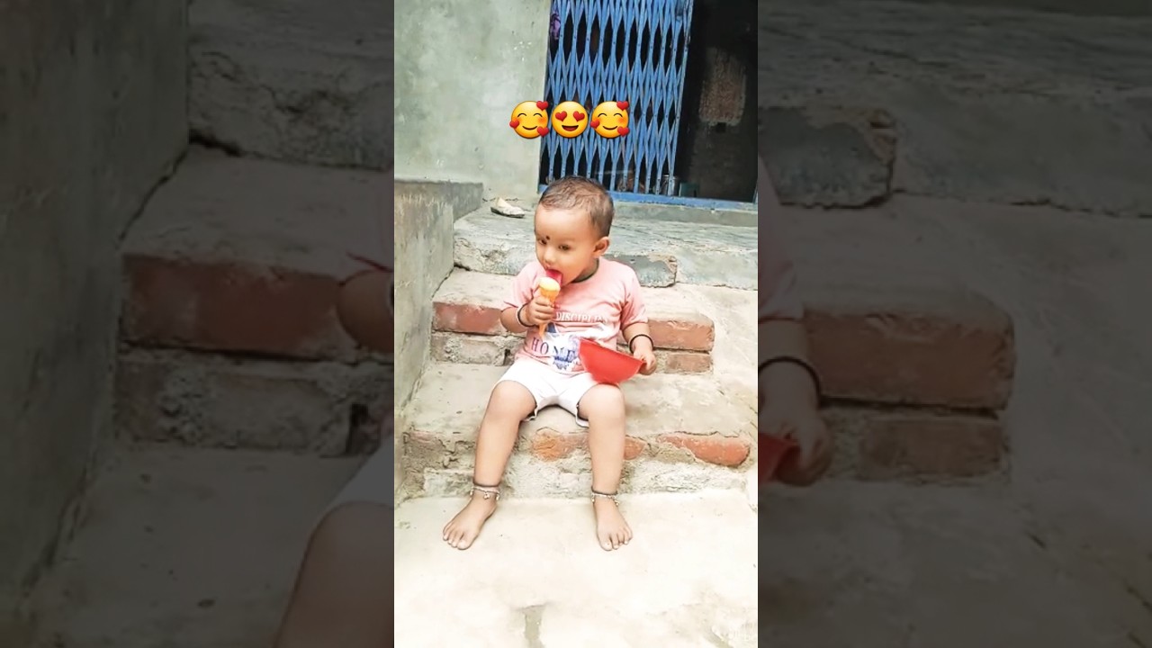 kitna cute baby h na 😍💕 