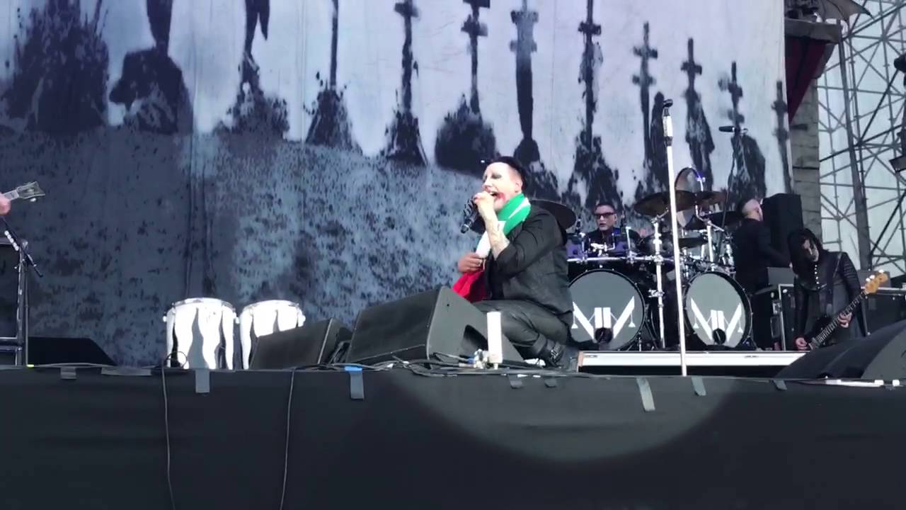 Marilyn Manson - Irresponsible Hate Anthem - live Knotfest México 2016