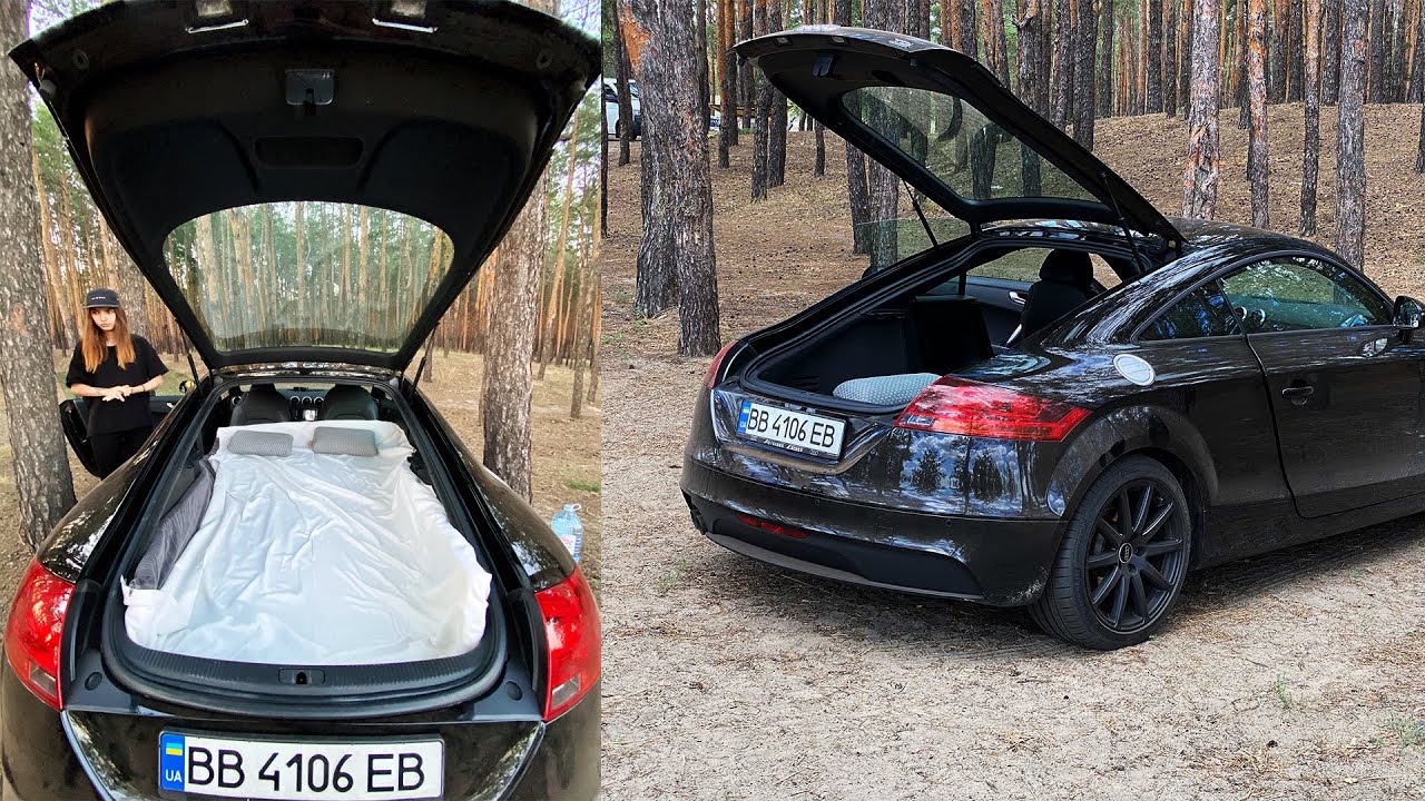 Sleep in audi tt, camping. Wie man in Audi TT schlafen kann. Спать в Audi TT, багажник.