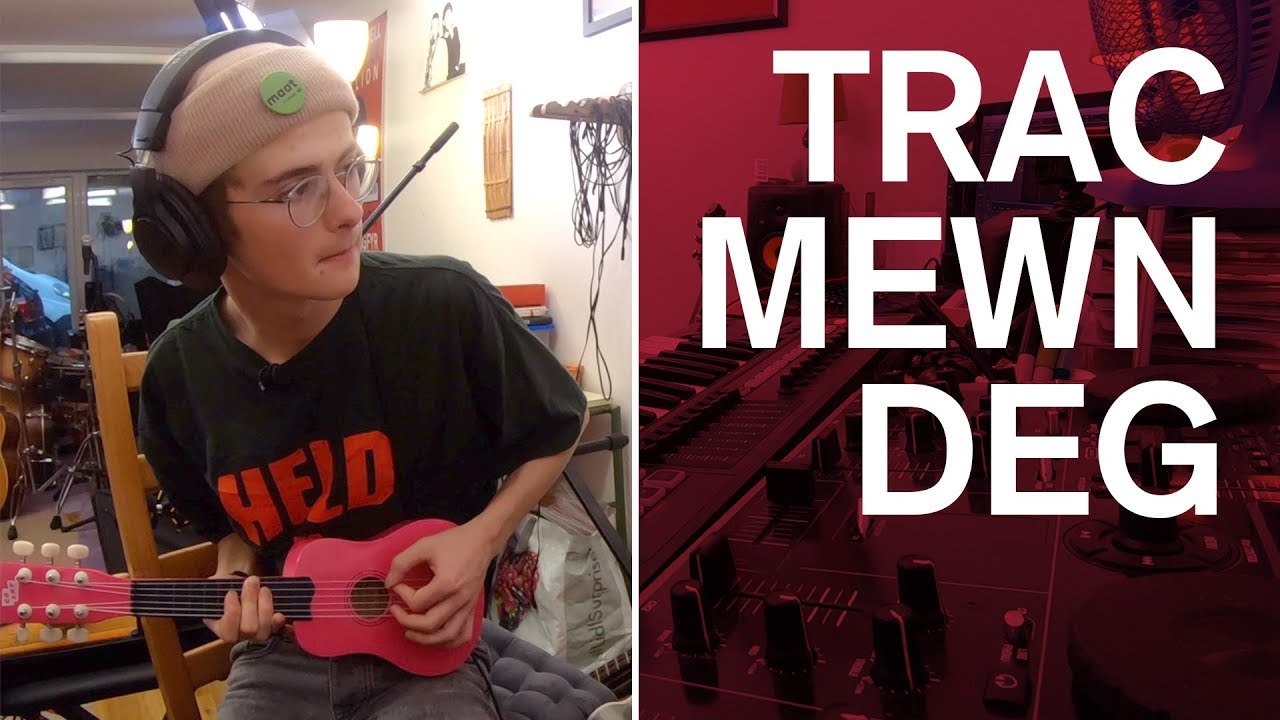 Pys Melyn – Trac Mewn Deg