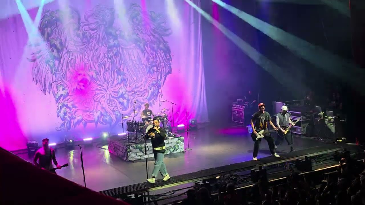 A Day to Remember - I'm made of wax Larry, what you're made of? - Olympia 2025