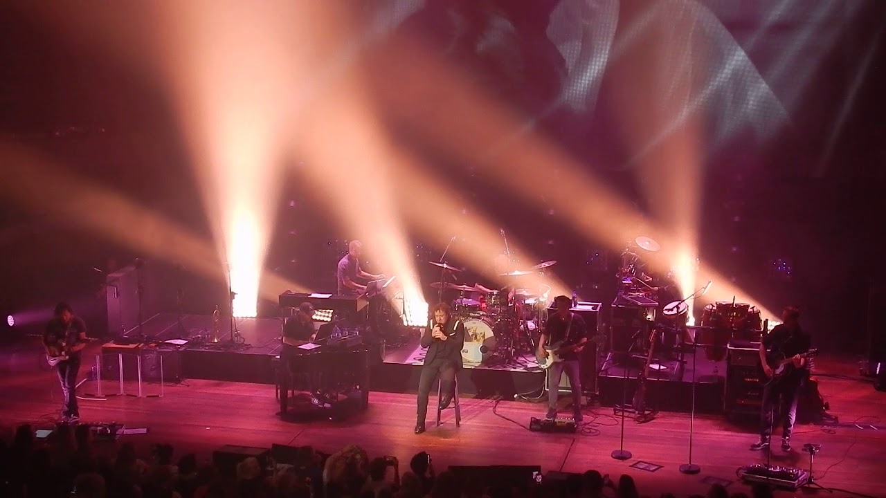 Marco Borsato Live - Dochters in Tivolivredenbrug Utrecht.