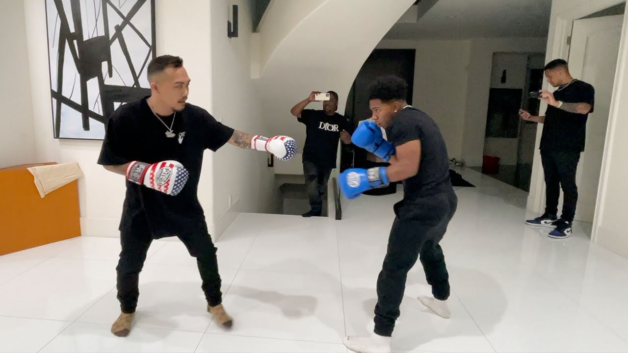 Chino Vs. Deshae Boxing! (DDG had to stop It)