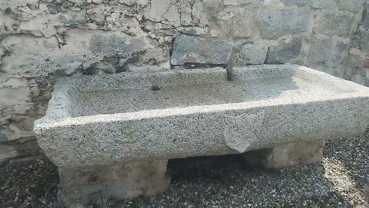 castello di San Giovanni perla del Lago d'Idro e il fantasma cavalli