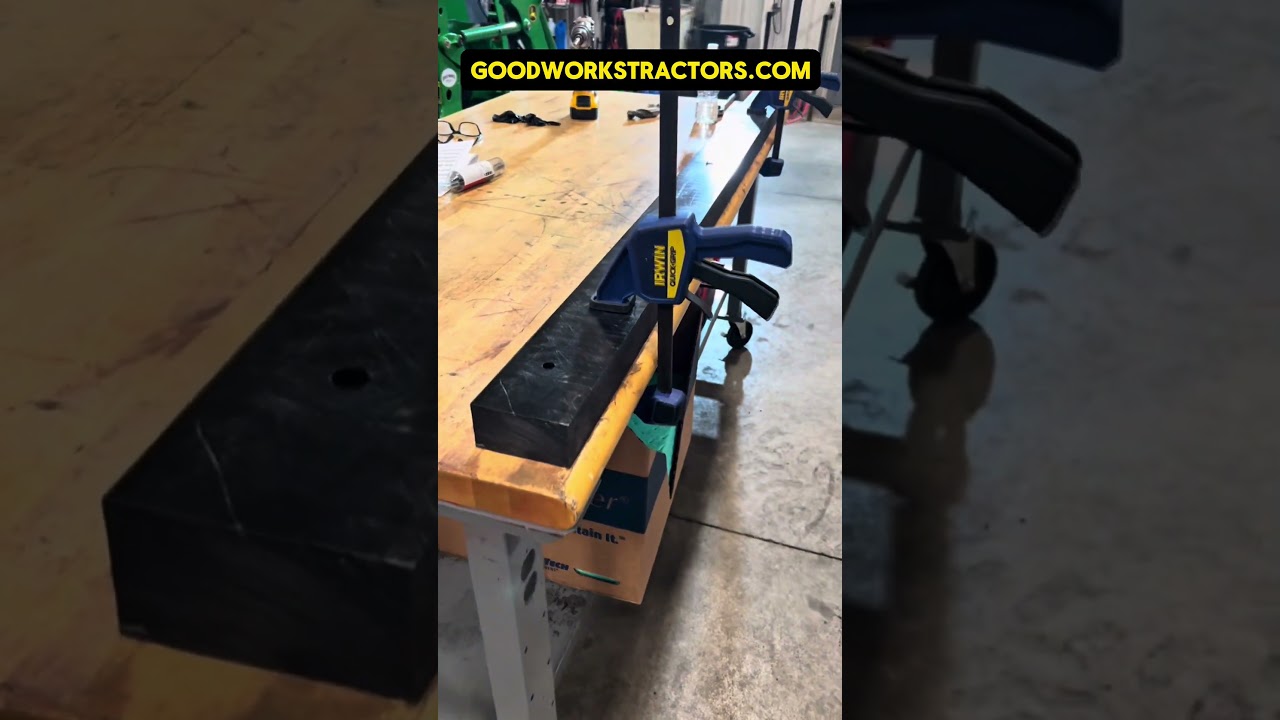 Защитите свой ковш, защитите подъездную дорожку, расчищая снег этой зимой ❄️ #трактор #уборкаснег...