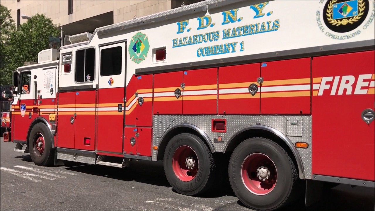 COMPILATION OF FDNY MEMBERS SHOWING ME LOVE & ACKNOWLEDGEMENT WITH TOOTS, WAVES & PEACE SIGNS. 04