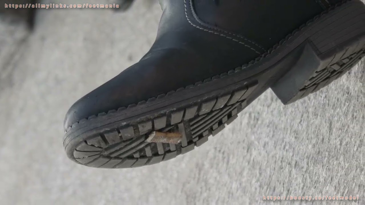 Candid casual boots, sandals and hot feet on street.
