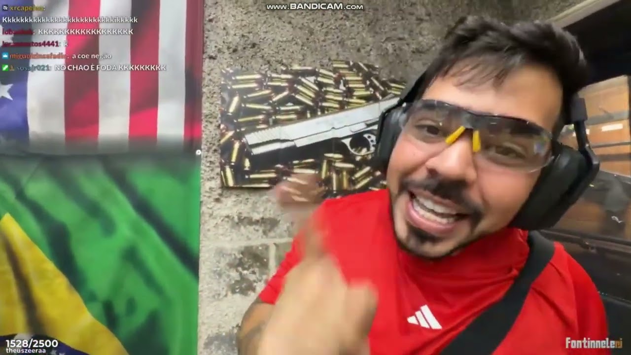 fontinele no clube de tiro aprendendo atirar