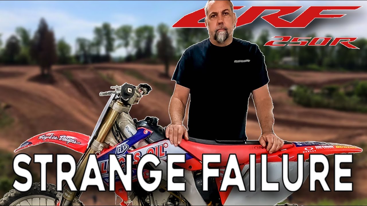 Honda CRF250R Поврежденная головка блока цилиндров Ep89