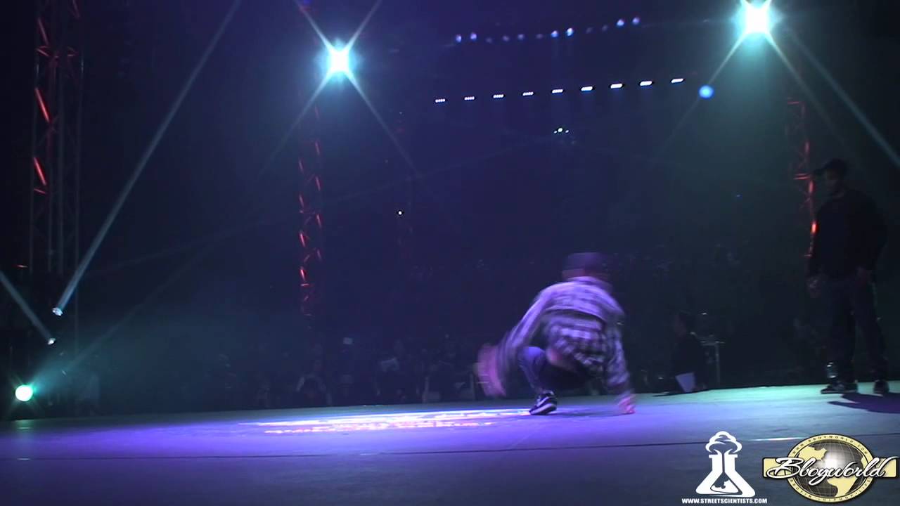 Mickey & Tazo vs Stripes & Kevo | CHELLES BATTLE PRO 2012