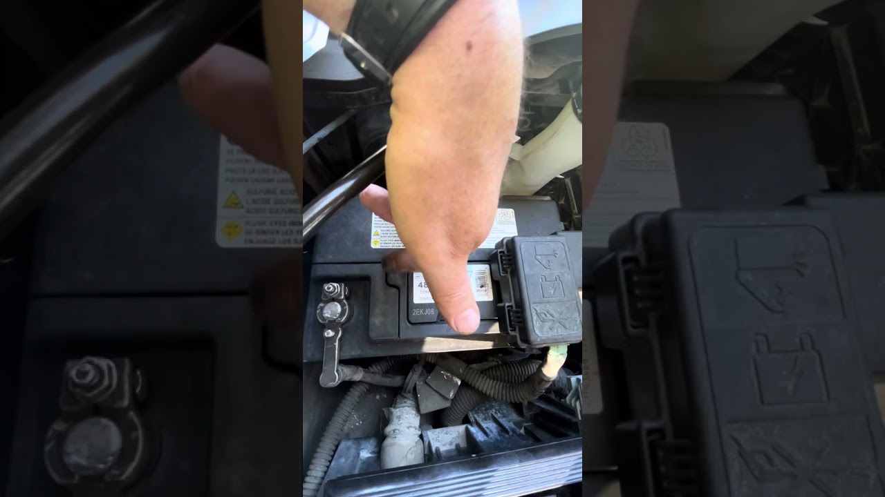 Problem Solving No Backup Camera or Reverse Lights on my 2017 GMC Sierra 3500