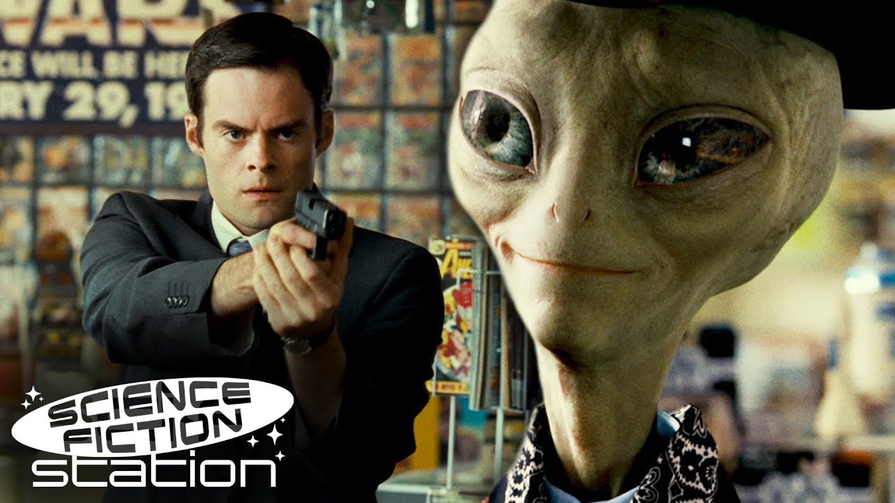 Alien In Disguise | Paul (2011) | Science Fiction Station