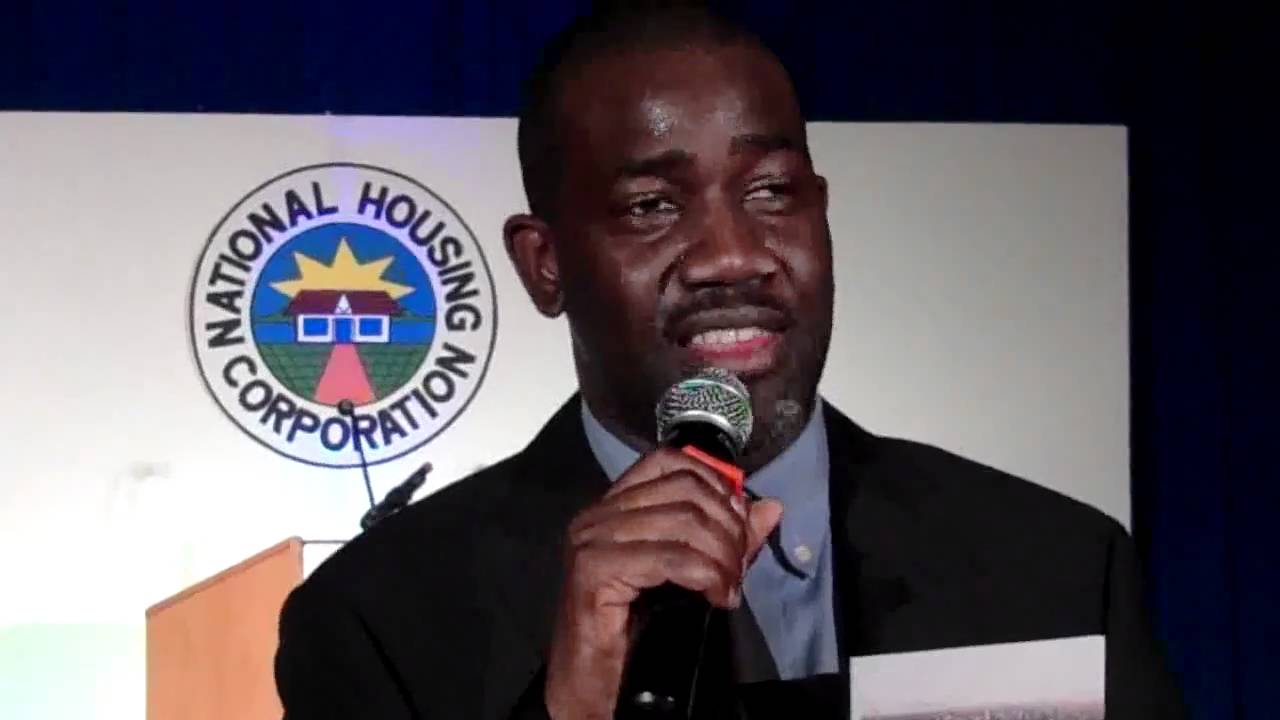 lawrence mafuru, Tanzania bankers association chairman, speaks (MIchuzi Blog)