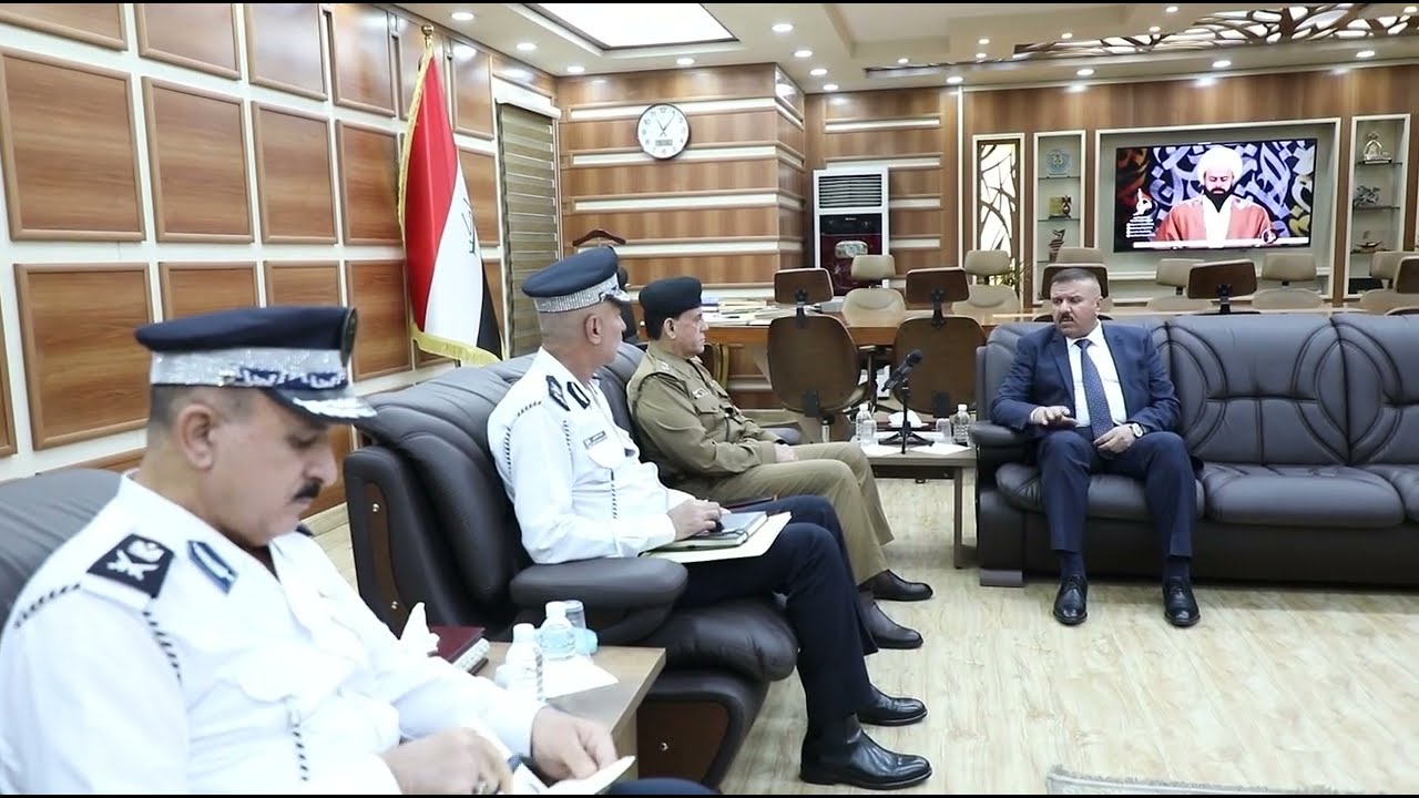 وزير الداخلية يُسلم منصب مدير المرور العام إلى اللواء محمد التميمي بدلا عن اللواء طارق اسماعيل