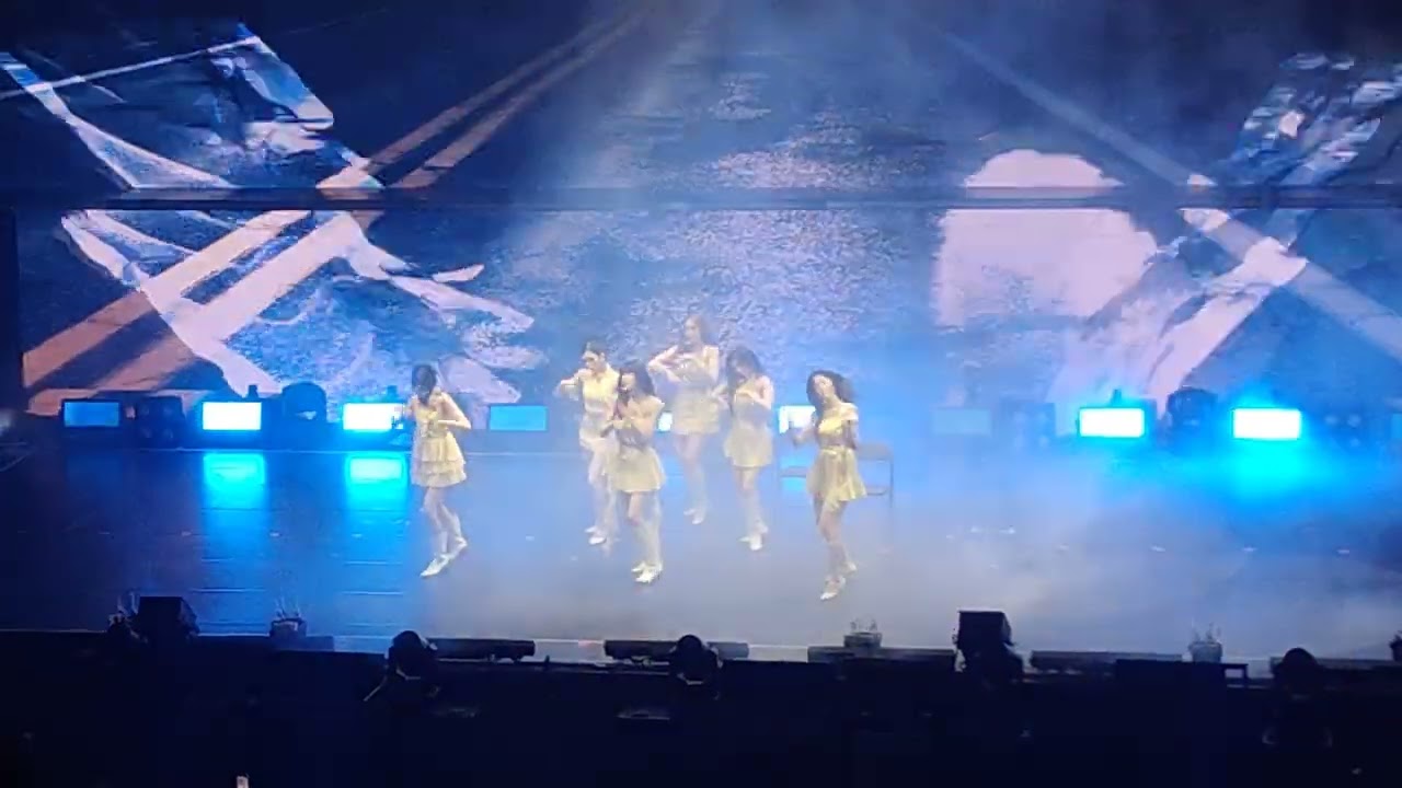 tripleS msnz moon_whitesoulsneakers 2026 tripleS Concert ＜My Secret New Zone＞ in Taipei_20260228