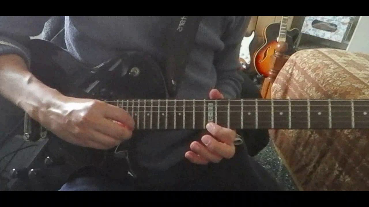 Joe Satriani Pick Tapping Technique - DP's Guitar Encyclopedia