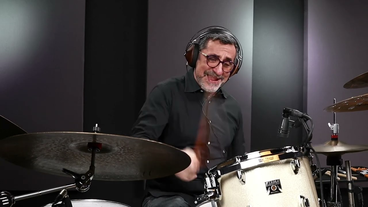 “Just groove me”, Tony Arco on drums!!!